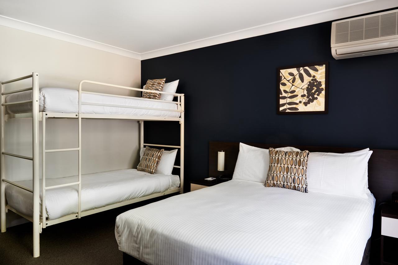 175 Hotel Westmead Sydney Esterno foto